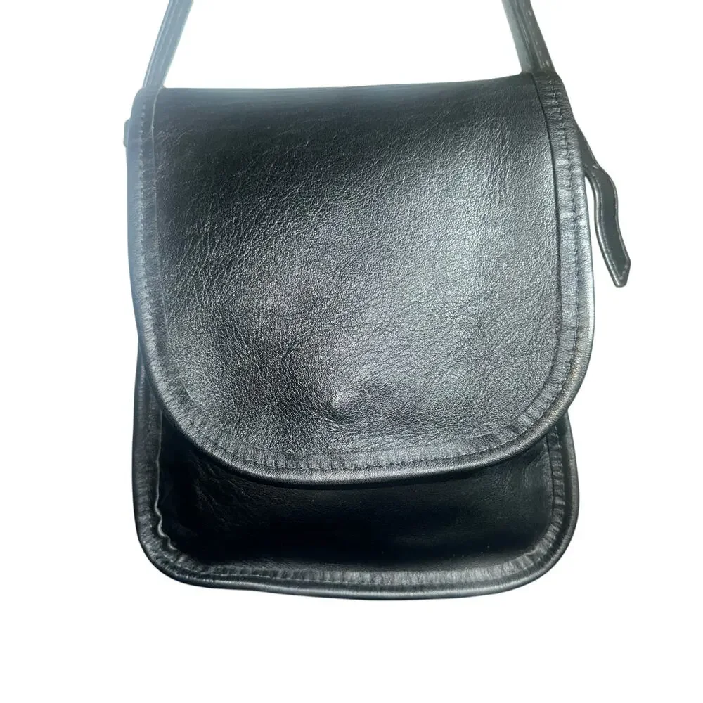 Artisan Bags Childwold NY Black Leather Crossbody Small Shoulder Purse